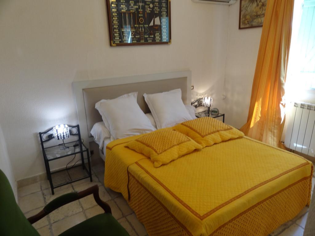 Locations Des Alpilles Apartment แซ็งต์-เรมีย์-เดอ-โพรวองซ์ ห้อง รูปภาพ