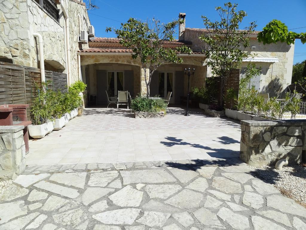 Locations Des Alpilles Apartment แซ็งต์-เรมีย์-เดอ-โพรวองซ์ ภายนอก รูปภาพ