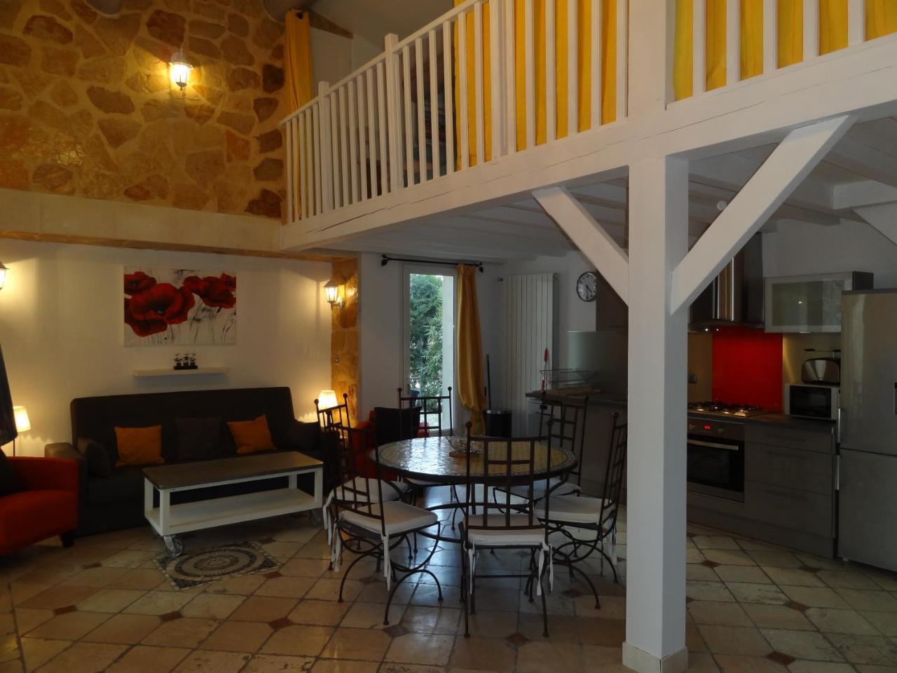 Locations Des Alpilles Apartment แซ็งต์-เรมีย์-เดอ-โพรวองซ์ ภายนอก รูปภาพ