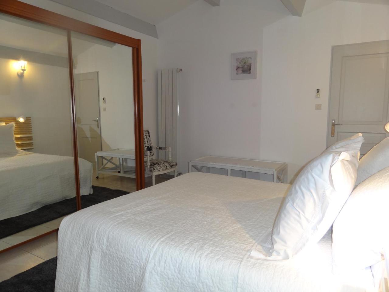 Locations Des Alpilles Apartment แซ็งต์-เรมีย์-เดอ-โพรวองซ์ ภายนอก รูปภาพ